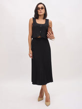 Women Black Elasticated Waist Pleated Midi Skirt